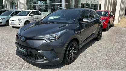 Usata 2018 Toyota C-HR Trend SUV | 15.900 € (Buon prezzo)