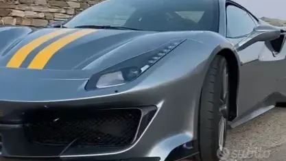 Usata Ferrari 488 721 CV (530 kW) 2019 Rosso Coupé