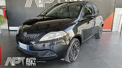 Usata 2023 Lancia Ypsilon Silver Due volumi | 11.500 € (Buon prezzo)