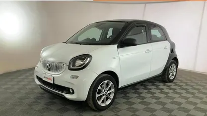 Bianco Usata 2018 Smart ForFour Passion Utilitaria | 10.699 € (Buon prezzo)