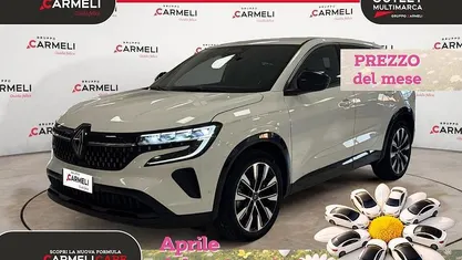 Begagnad Renault Austral Techno 199 HK (146 kW) 2023 Vit SUV