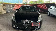Usata 2014 Alfa Romeo Giulietta Distinctive Due volumi | 7990 € (Ottimo prezzo)