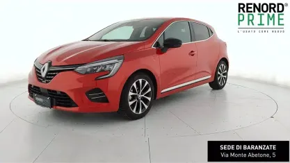 Usata Renault Clio Techno 145 CV (106 kW) 2023 Rosso Utilitaria