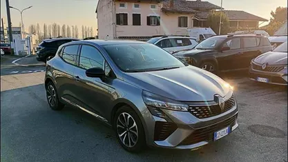 Usata 2025 Renault Clio V Techno Utilitaria | 16.500 € (Buon prezzo)