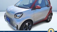 Argento metallizzato Usata 2021 Smart ForTwo Electric Drive Passion Tre volumi | 12.300 € (Buon prezzo)