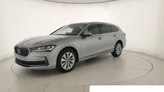 Argento pebble metallizzato Nuova 2025 Skoda Superb Style Station wagon | 43.000 € (Buon prezzo)