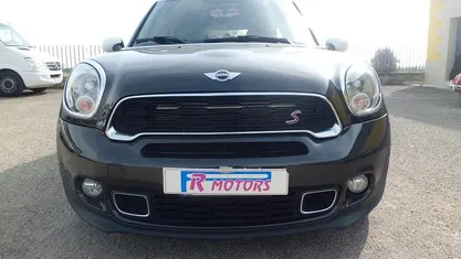 Nero Usata 2014 Mini Cooper SD Paceman Business SUV | 13.700 €