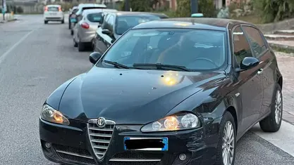 Usata Alfa Romeo 147 Exclusive 119 CV (87 kW) 2007 Utilitaria