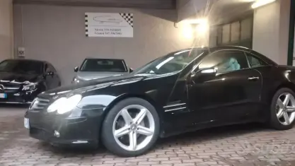 Käytetty Mercedes SL500 245 HP (180 kW) 2004 Musta Avoauto