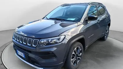 Usata Jeep Compass Limited 131 CV (96 kW) 2022 Gray SUV
