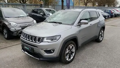 Usata Jeep Compass Limited 120 CV (88 kW) 2020 Grigio SUV
