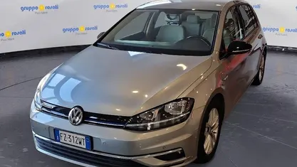 Usata 2020 VW Golf Trendline Tre volumi | 15.900 € (Super prezzo)