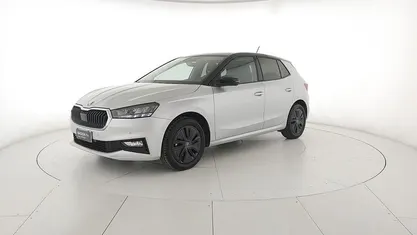 Usata Skoda Fabia 95 CV (69 kW) 2025 Argento brillante metallizzato nero tulipano perlato Utilitaria