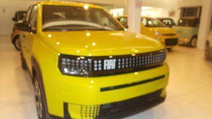 Ny Fiat Grande Panda Icon 110 HK (80 kW) 2026 Gul Halvkombi