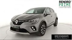 Grigio scuro Usata 2024 Renault Captur Techno SUV | 17.990 € (Ottimo prezzo)