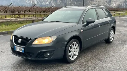 Usata Seat Exeo 143 CV (105 kW) 2010 Grigio Station wagon