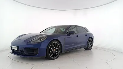 Usata Porsche Panamera Sport Turismo 330 CV (242 kW) 2021 Bleu Berlina