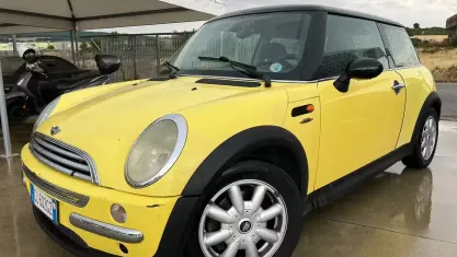 Usata Mini One D 75 CV (55 kW) 2005 Giallo Utilitaria