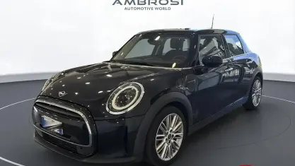 Usata Mini Cooper Classic 136 CV (100 kW) 2022 Nero Utilitaria