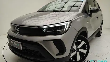 Usata Opel Crossland Edition 110 CV (80 kW) 2021 Argento SUV