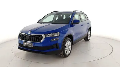 Nuova Skoda Karoq Selection 116 CV (85 kW) 2025 Blu metallizzato SUV