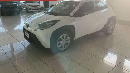 Bianco Usata 2022 Toyota Aygo X Active SUV | 14.799 € (Buon prezzo)