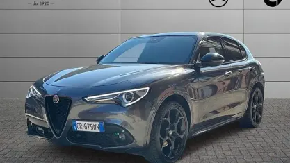 Begagnad Alfa Romeo Stelvio Veloce 210 HK (154 kW) 2022 Grå SUV