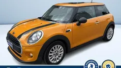 Giallo metallizzato Usata 2015 Mini ONE Due volumi | 12.200 € (Buon prezzo)