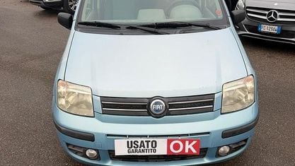 Usata Fiat Panda Dynamic 69 CV (50 kW) 2005 Blu Berlina