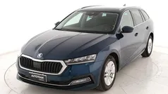 Blu fumo Usata 2021 Skoda Octavia Executive Station wagon | 18.800 € (Buon prezzo)