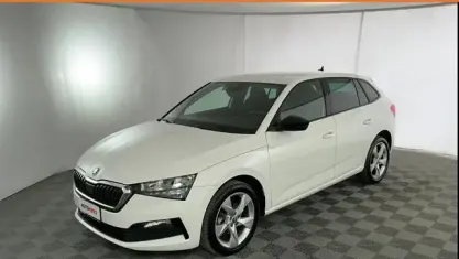 Usata Skoda Scala Sport 150 CV (110 kW) 2021 Bianco Utilitaria