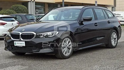 Usata BMW 320e Advantage 190 CV (139 kW) 2020 Nero Station wagon