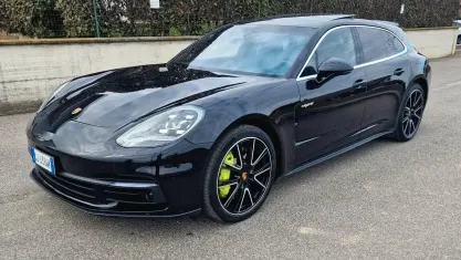 Usata Porsche Panamera Sport Turismo 330 CV (242 kW) 2018 Nero Station wagon