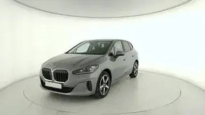 Usata BMW 220 Active Tourer Luxury Line 156 CV (114 kW) 2023 Grigio scuro Monovolume