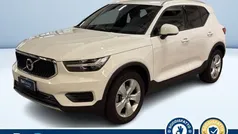 Bianco pastello Usata 2020 Volvo XC40 Momentum SUV | 21.200 € (Ottimo prezzo)