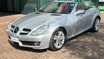 Usata Mercedes SLK200 Chrome 184 CV (135 kW) 2008 Gray Cabrio