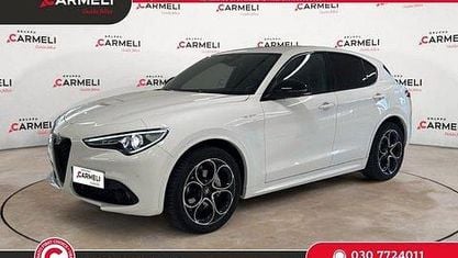 Begagnad Alfa Romeo Stelvio Veloce 210 HK (154 kW) 2022 Vit SUV