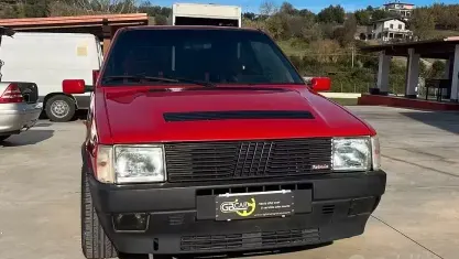 Usata Fiat Uno 105 CV (77 kW) 1985 Rosso Utilitaria