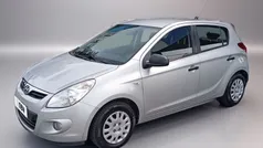 Gray Usata 2011 Hyundai i20 Tre volumi | 4500 € (Buon prezzo)