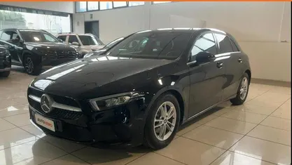 Usata Mercedes A180 Executive 116 CV (85 kW) 2019 Nero Berlina