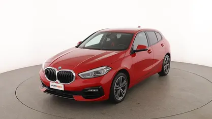 Usata BMW 118 Sport Line 140 CV (102 kW) 2020 Rosso Utilitaria