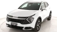 Bianco Usata 2022 Kia Sportage Style SUV | 24.700 € (Ottimo prezzo)