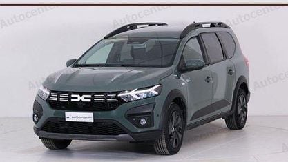 Gebraucht Dacia Jogger Expression 101 PS (74 kW) 2025 Grün Van / Kleinbus