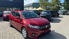 Usata 2022 Dacia Sandero Comfort Due volumi | 11.900 € (Buon prezzo)