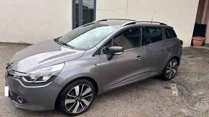 Usata Renault Clio GrandTour 91 CV (66 kW) 2016 Grigio Station wagon
