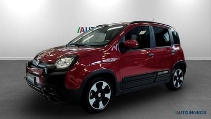 Usata Fiat Panda Cross Cross 69 CV (50 kW) 2025 Rosso Utilitaria