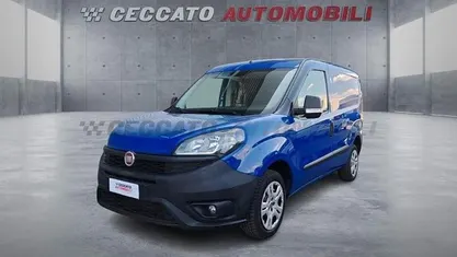 Usata Fiat Doblò 95 CV (69 kW) 2018 Blu Monovolume