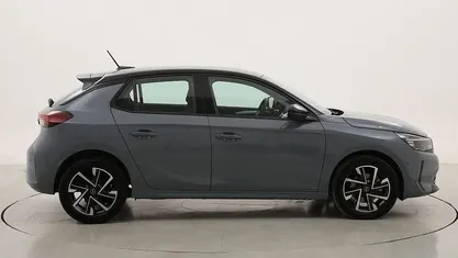 Usata Opel Corsa 101 CV (74 kW) 2025 Utilitaria