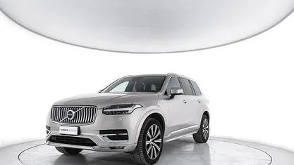 Usata Volvo XC90 Ultimate 235 CV (172 kW) 2023 Oro SUV