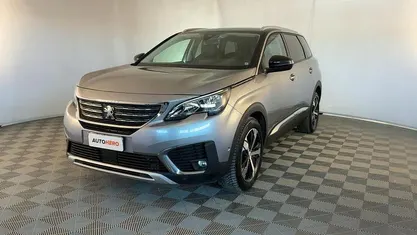 Usata Peugeot 5008 Allure 130 CV (95 kW) 2019 Grigio SUV